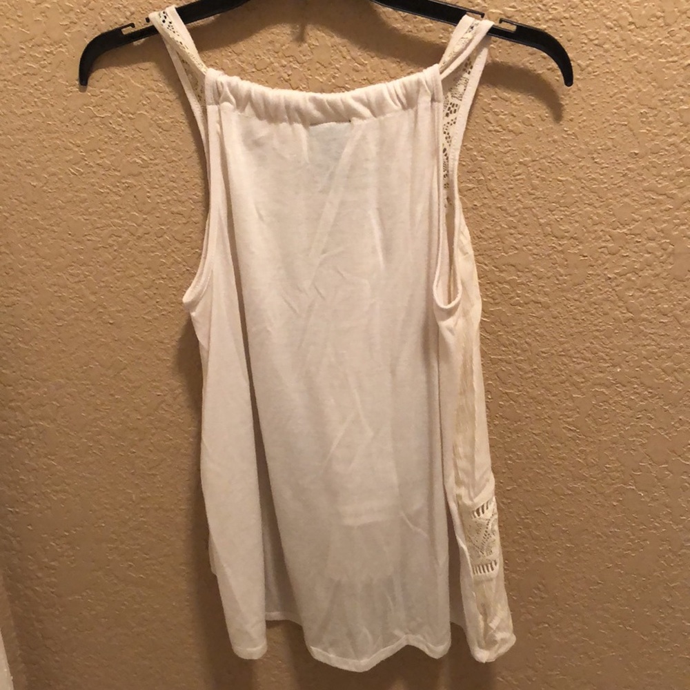 Gently worn Rue21 flowy top. Medium. Lace/crotchet design Ivory. - Picture 13 of 15